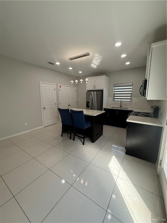 Foto del edificio - 12 West Dr