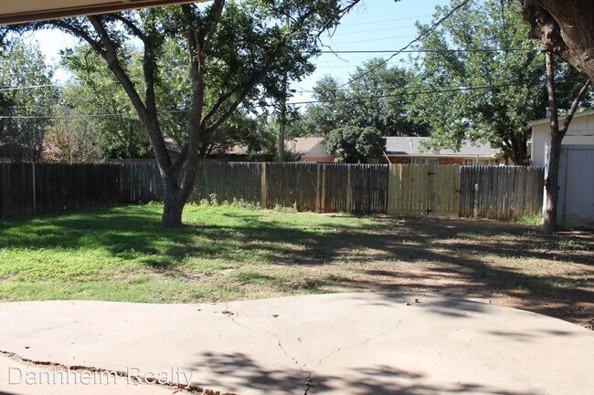 Foto del edificio - 3 br, 2 bath House - 2821 56th Street