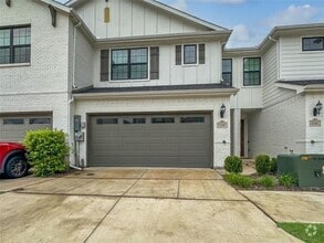 Building Photo - 1250 Lamar Dr