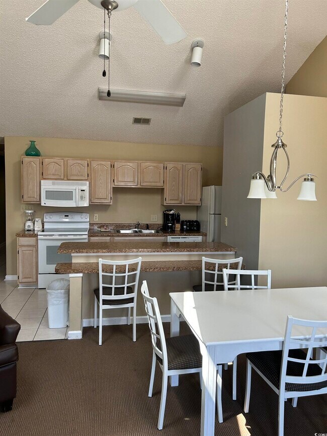 Foto del edificio - 229 Double Eagle Dr