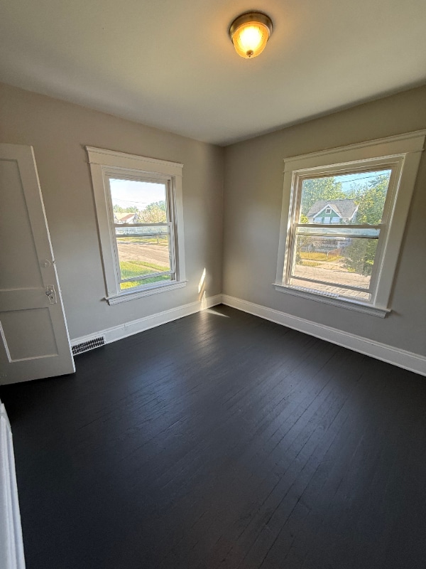 Foto del edificio - 13710 Caine Ave