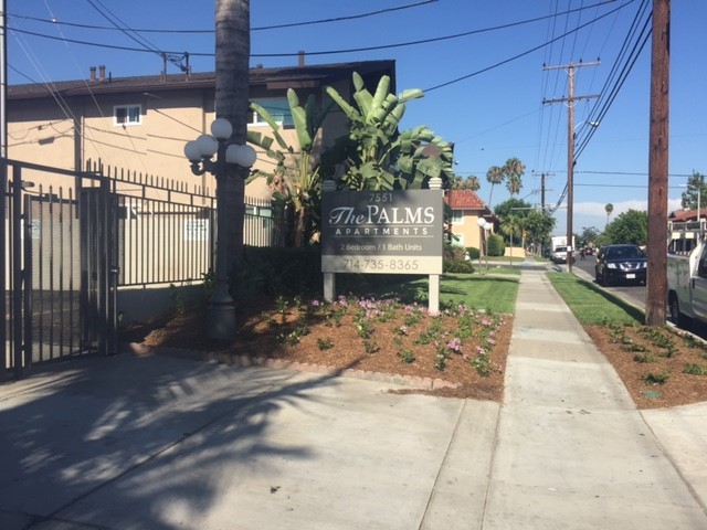 Primary Photo - The Palms