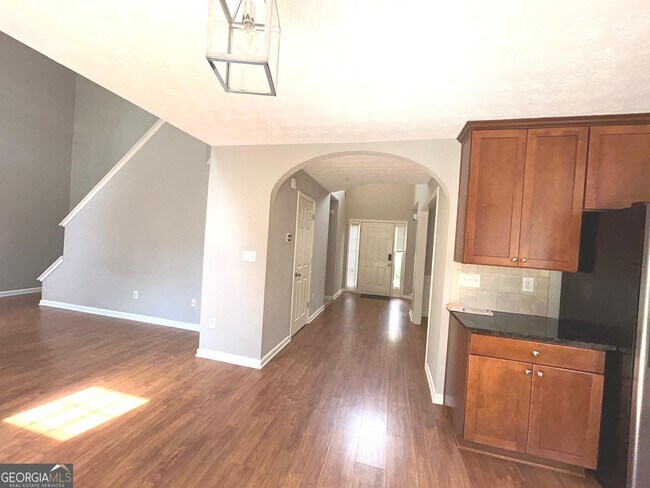 Building Photo - 1456 Evanston Ln