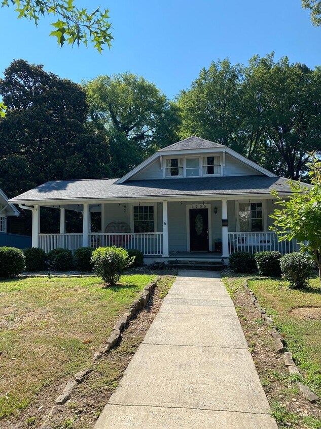 Foto principal - Spacious charmer in the heart of Dilworth ...