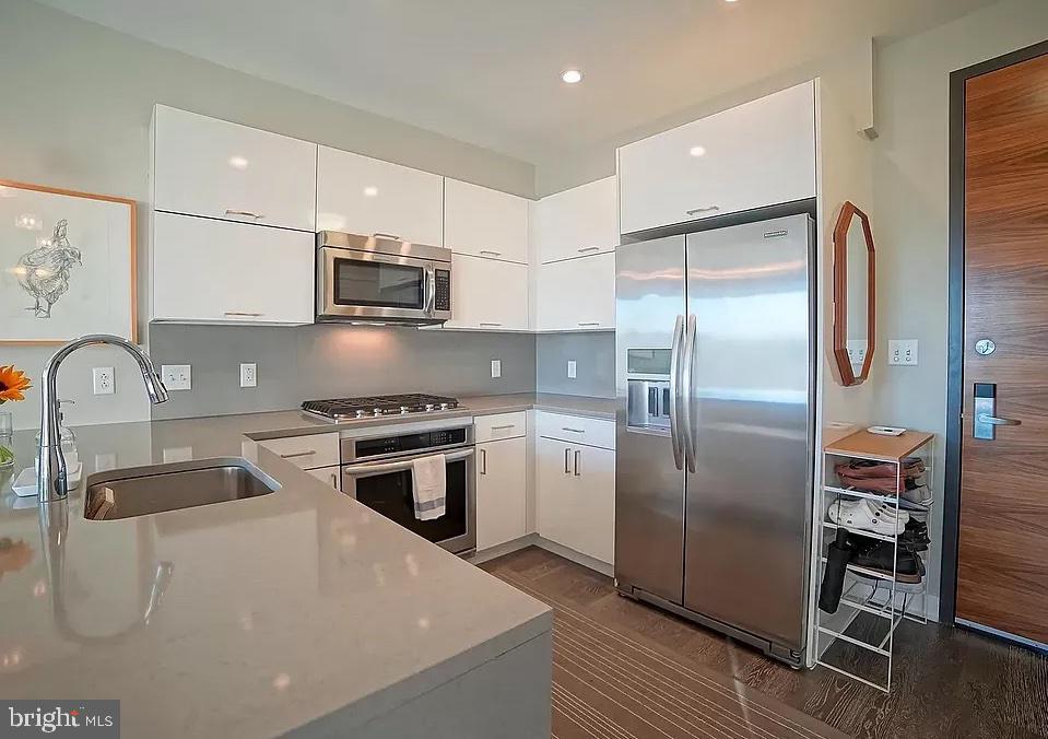 Foto principal - 1350 Maryland Ave NE