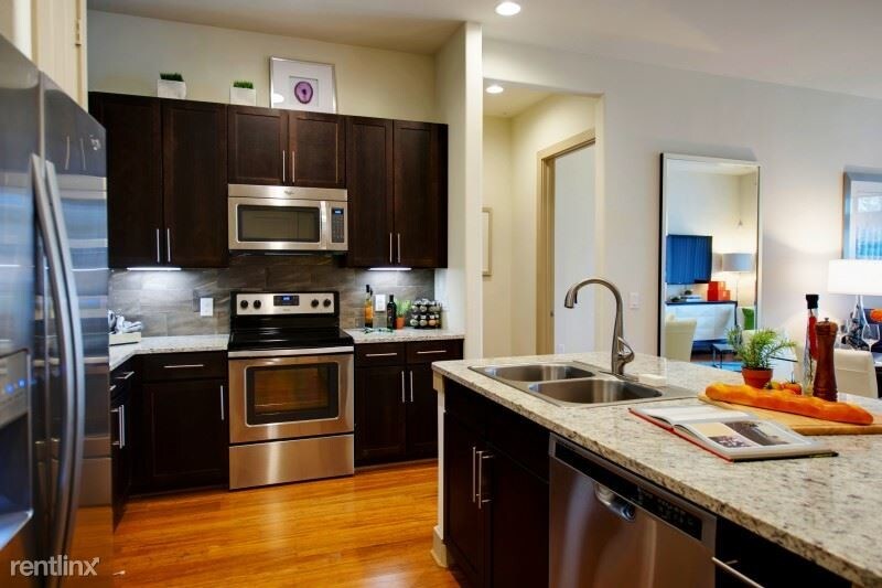 Primary Photo - 1 br, 1 bath Condo - 1021 Sawdust Rd 241