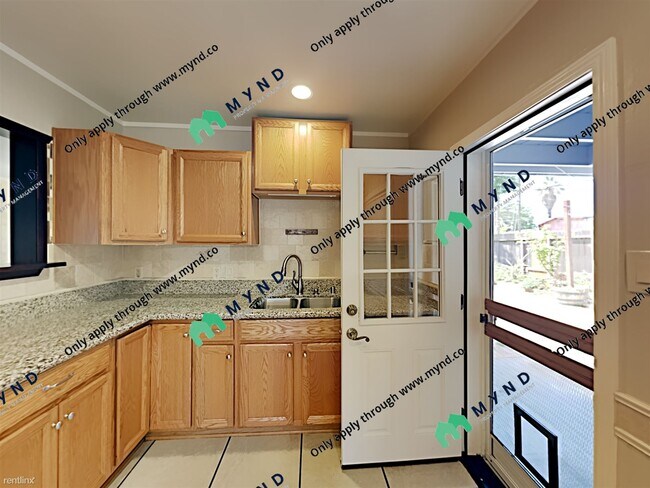 Building Photo - 3 br, 1 bath House - 5808 21st Ave