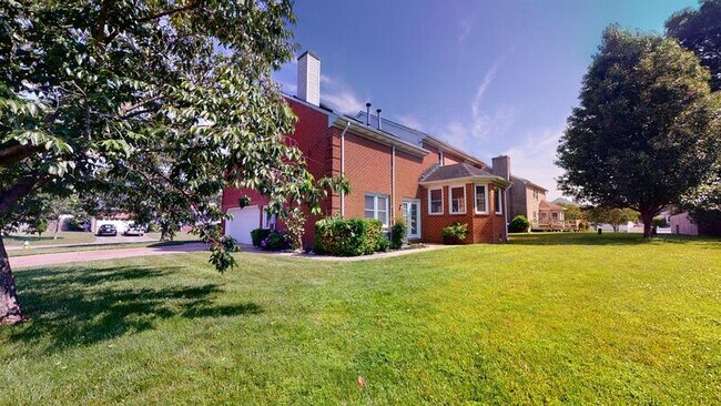 Foto del edificio - 1073 Heatherwood Dr