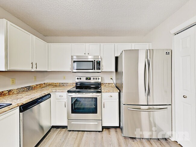 Foto del edificio - 1909 Blue Pine Ln