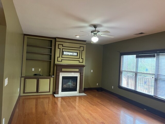 Building Photo - 605 Stillhouse Ln