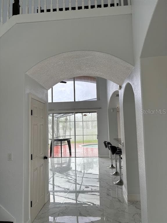 Foto del edificio - 2800 Baywood Ln