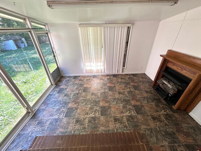 Foto del edificio - 3 Bedrooms, 2 Bathrooms - House in Armuchee!