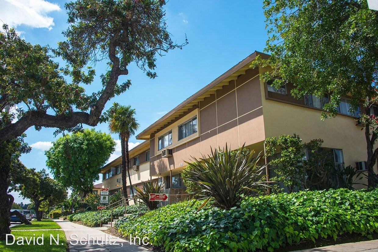 Foto principal - 1170 Huntington Dr