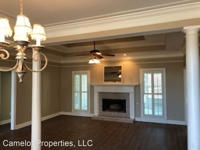Foto del edificio - 4 br, 3 bath House - 8600 Willowbrook Ct