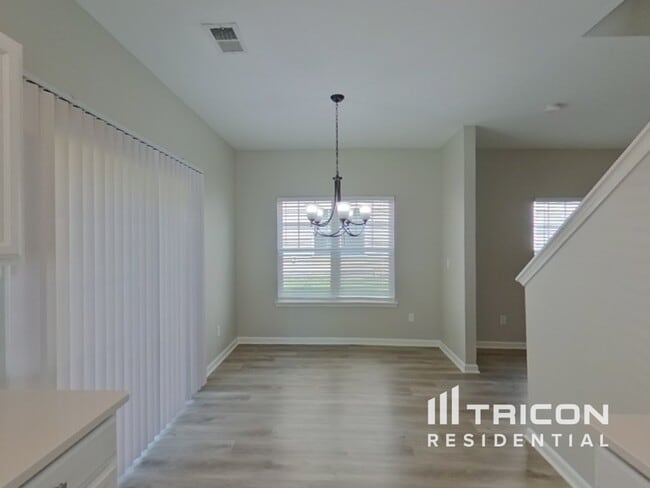 Foto del edificio - 287 Stonewood Crossing Dr