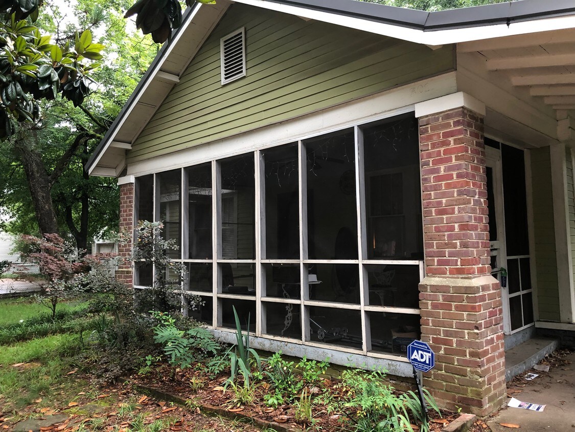 201 N Montgomery St, Starkville, MS 39759 House Rental in Starkville
