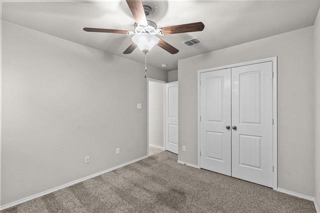 Building Photo - 9005 Holliday Ln