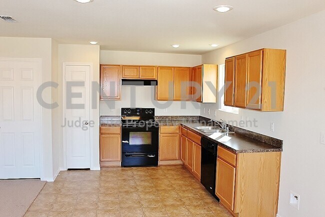Building Photo - Charming 3/2/2 Home in Burleson For Rent!