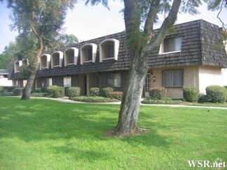 Building Photo - 10546 White Oak Dr
