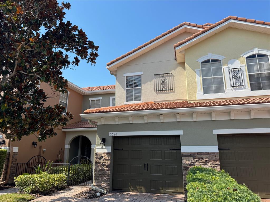 Foto principal - 5036 Fiorella Ln