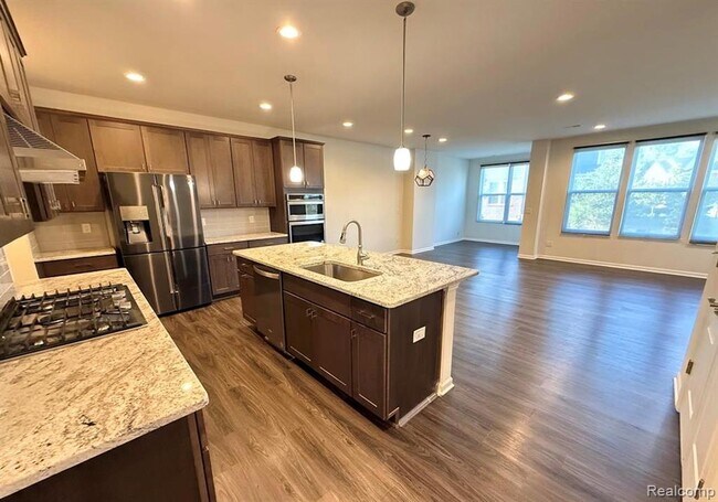 Foto del edificio - 43533 Prospect Ln