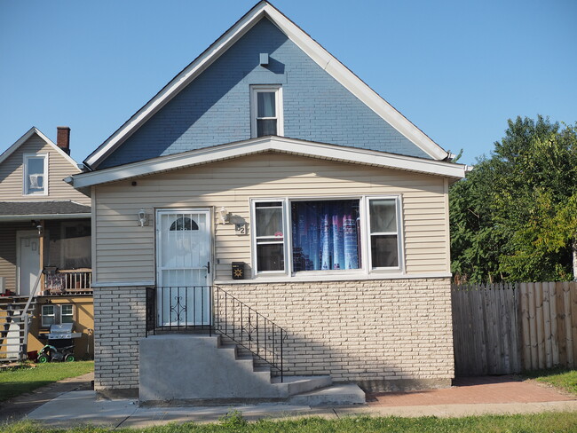 Foto del edificio - 32 156th St