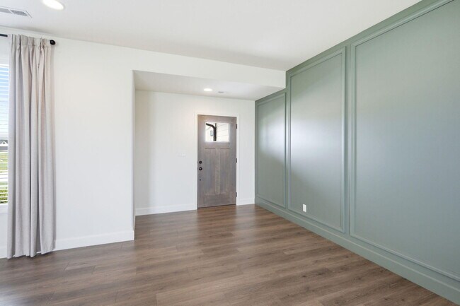 Foto del edificio - 1017 Spyglass Ct