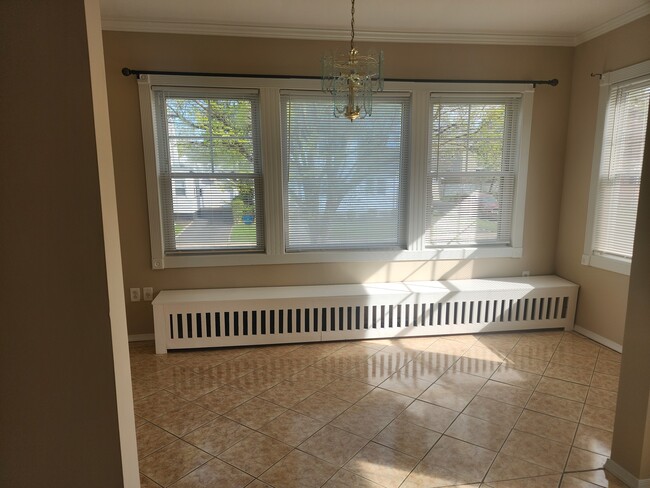 Living Area Nook - 21 Wetmore Ave