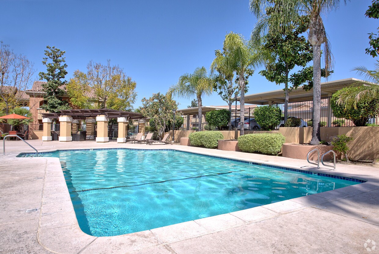 The Hills at Quail Run Apartment Homes 5059 Quail Run Rd Riverside