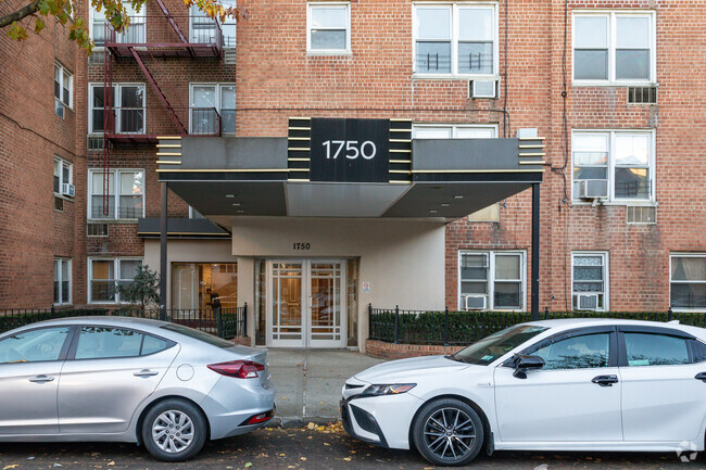 Building Photo - 1750 E 14th St