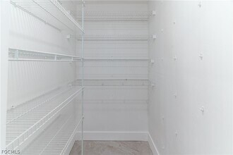 Building Photo - 720 Chavers St