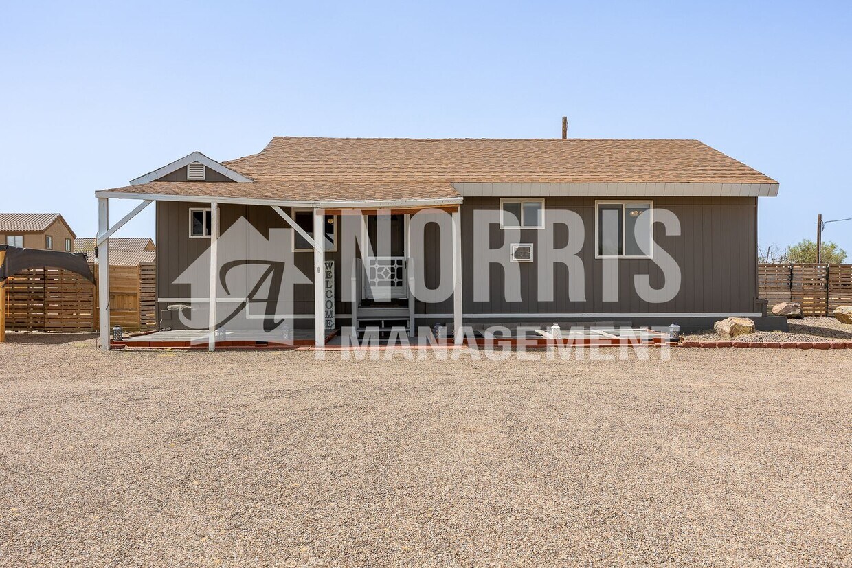 Primary Photo - Great Home in Casa Grande with a Country Feel