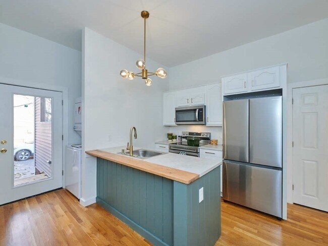 Foto del edificio - 546 E 5th St
