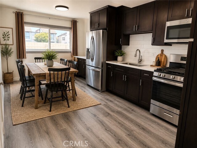 Foto del edificio - 8521 Belmont St