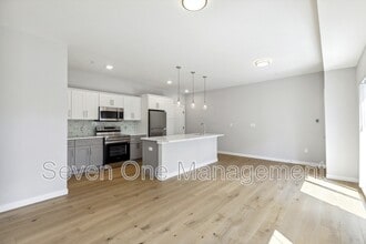 Building Photo - 3838 Pechin St