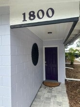 Building Photo - 1800 Lucerne Ter