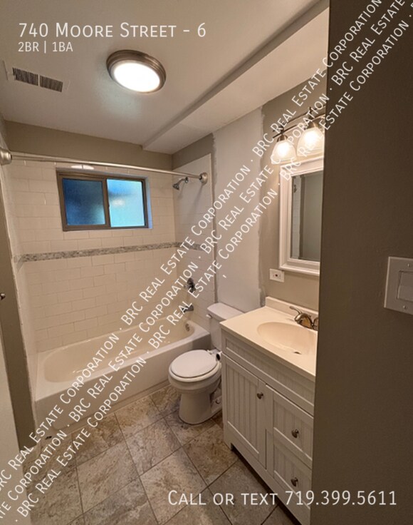 Photo - 740 Moore St Apartment