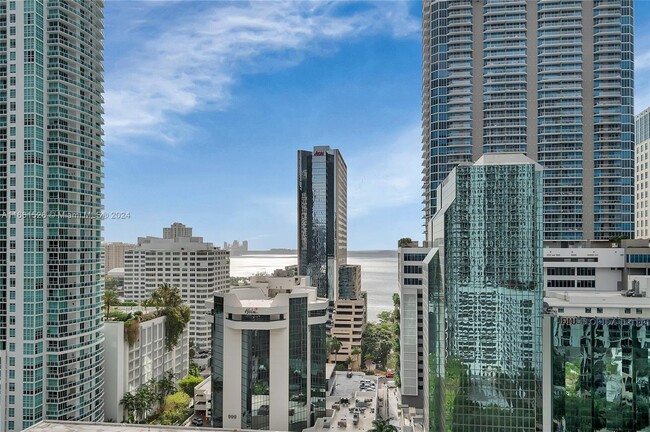 Foto del edificio - 1010 Brickell Ave