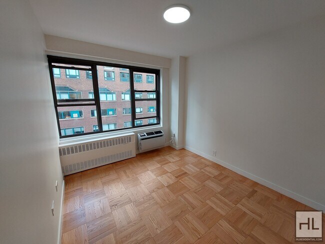 Foto del edificio - Fourth Avenue