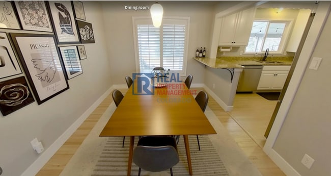 Building Photo - 7361 S Quince St