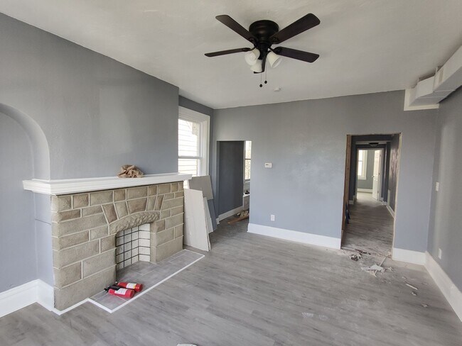 Foto del edificio - 121 Cohassett St