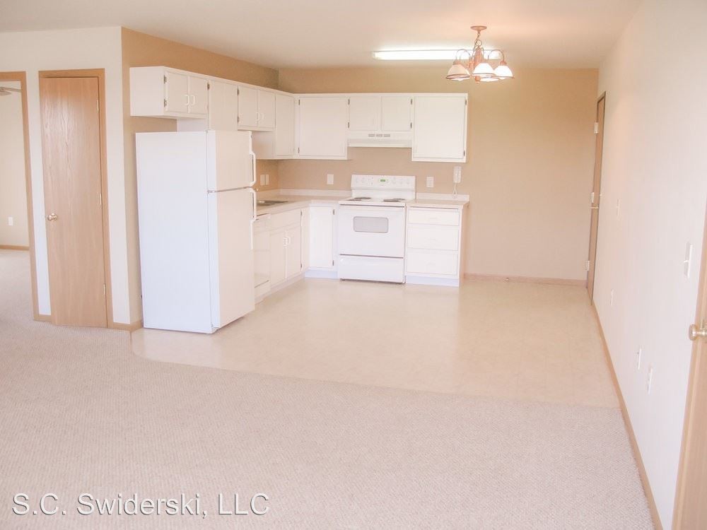 Primary Photo - 1 br, 1 bath Apartment - 625 E Chesak Ave