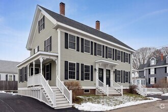 Building Photo - 20-26 Stimson St