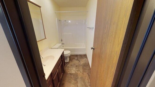 Foto del edificio - 1727 N Grandview Ln