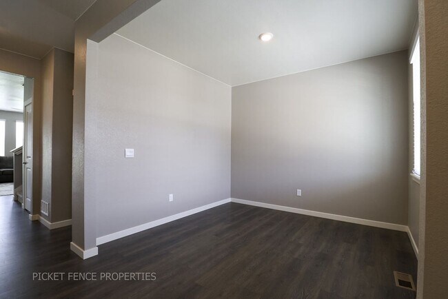 Foto del edificio - Beautiful New Home in West Greeley!