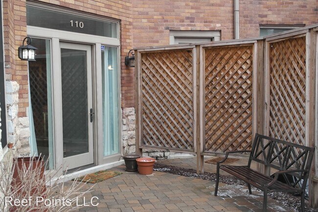 Foto del edificio - 1 br, 1.5 bath House - 2356 Park Ave unit 110