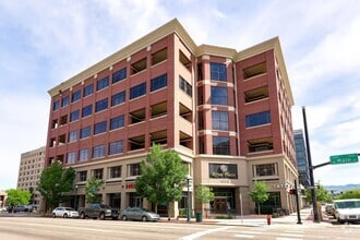 Building Photo - 1112 W Main St