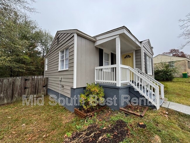 Building Photo - 4712 W 16th St