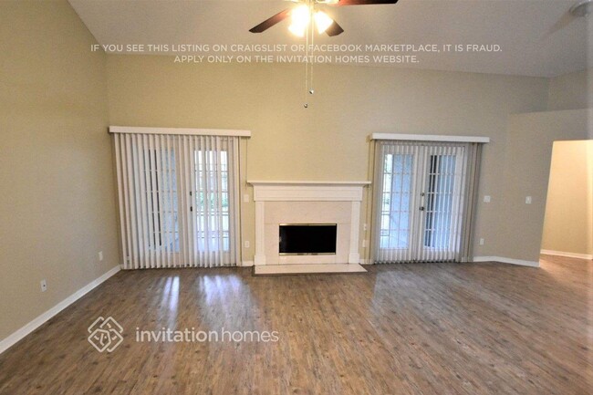 Building Photo - 1347 American Elm Dr