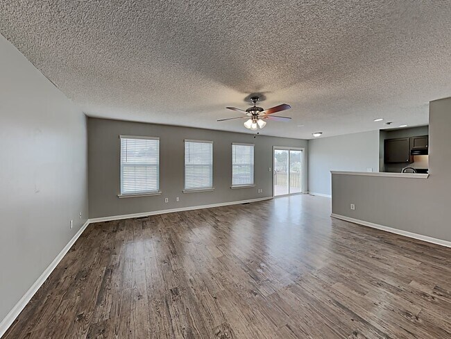 Foto del edificio - 109 Parkview Ln